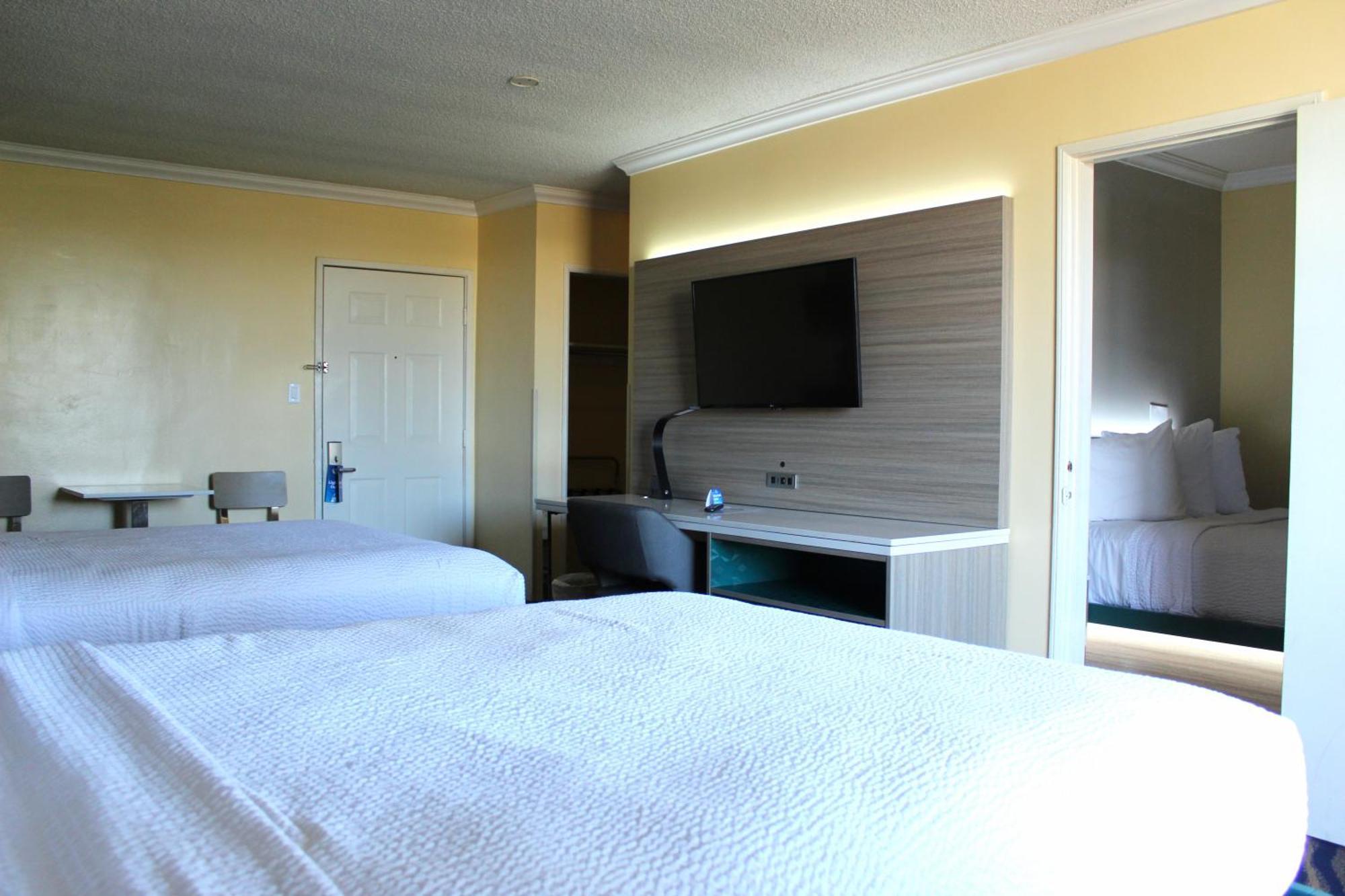 Days Inn By Wyndham Los Angeles Lax/Venicebch/Marina Delray Inglewood Exterior photo